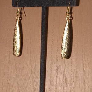 Charming Charlie Golden Set